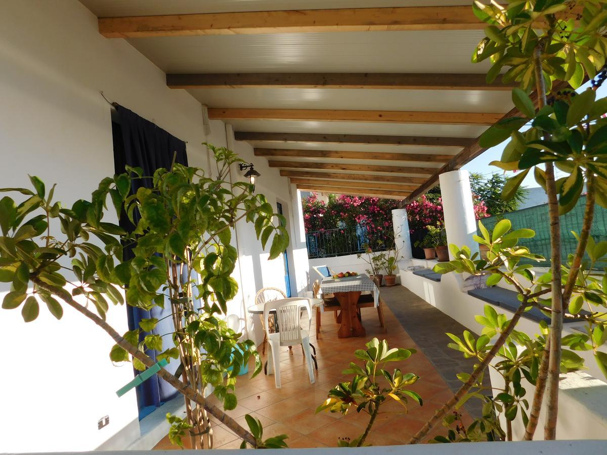 Case La Pergola Stromboli Exterior foto